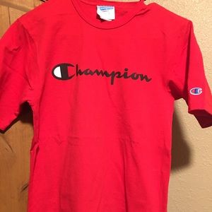 Champion T-shirt